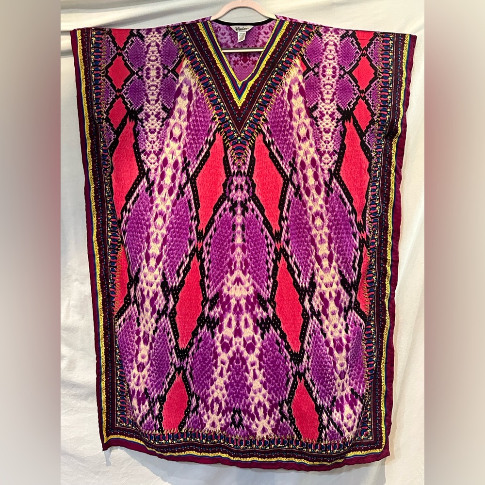 NWOT - Winlar Full-Length V-Neck Kaftan in Purple/Hot Pink Animal Print …
